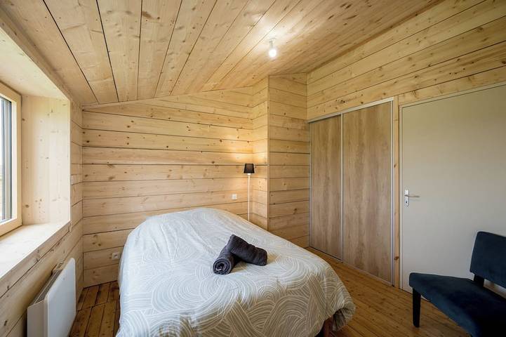 Gîte pour 7 personnes, avec jardin à Ploufragan - 2