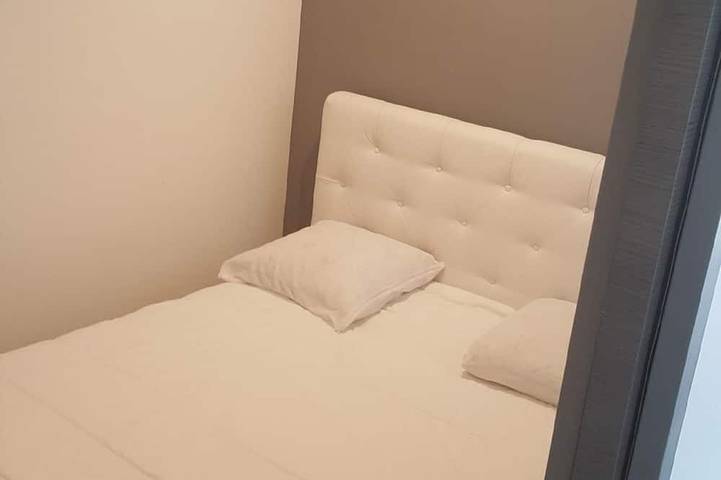 Entire apartment, Luxury standing feet in the water. in Carnon-Plage, Mauguio