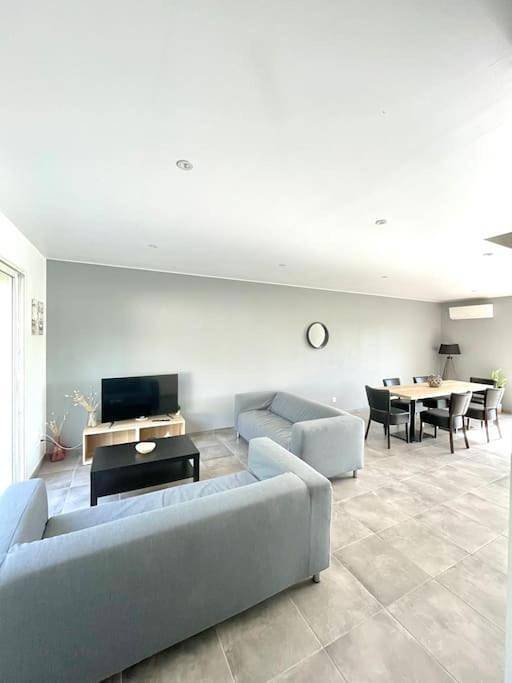 Location de vacances pour 6 personnes, avec vue et jardin à Pomerol - 4