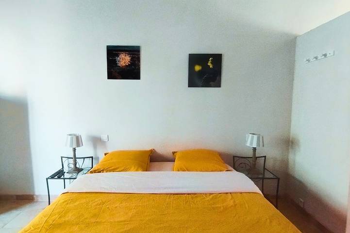 Entire apartment, Studio en Plein Cœur du Village in Beaumes-de-Venise, Vaucluse