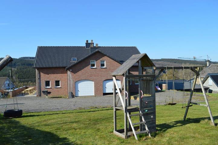 Maison de vacances pour 15 personnes, avec Terrasse et Jardin ainsi que Sauna et Vue dans Francorchamps