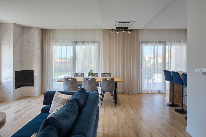 Wunderschöne Villa mit Schwimmbad, Grill, Wifi, Kostenloses Wlan in Parenzo (Grad), Porec e dintorni
