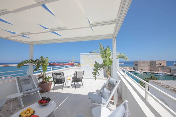 Appartement de vacances pour 2 personnes, avec Jacuzzi dans Vieux Port de Monopoli