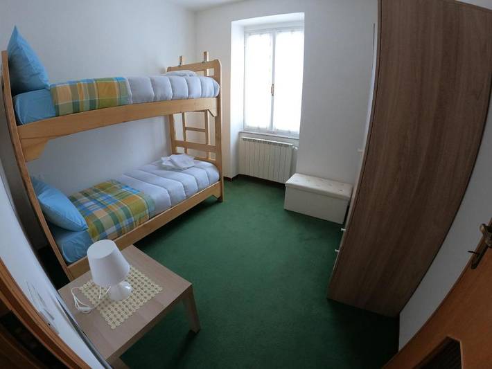 Location de vacances pour 4 personnes, avec balcon et vue à San Giovanni Bianco - 2