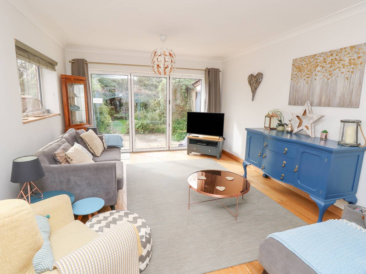 Primrose Cottage in St. Helens, Isle of Wight