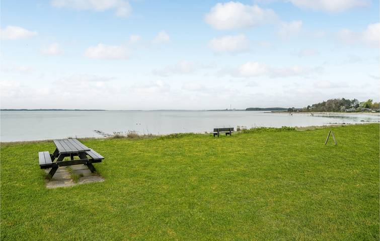 Ferienhaus für 6 Personen mit Garten in Følle Strand, Süddjursland
