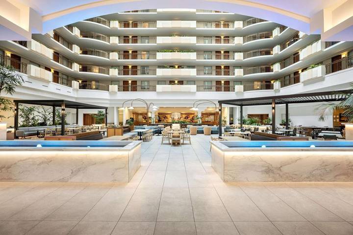 Hôtel pour 4 personnes, avec terrasse ainsi que jacuzzi et piscine - 1