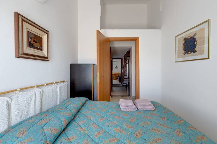 Ganze Wohnung, Ferienwohnung 'Flamingo House' mit Balkon, Wlan und Klimaanlage in Cabras, Stagno di Càbras