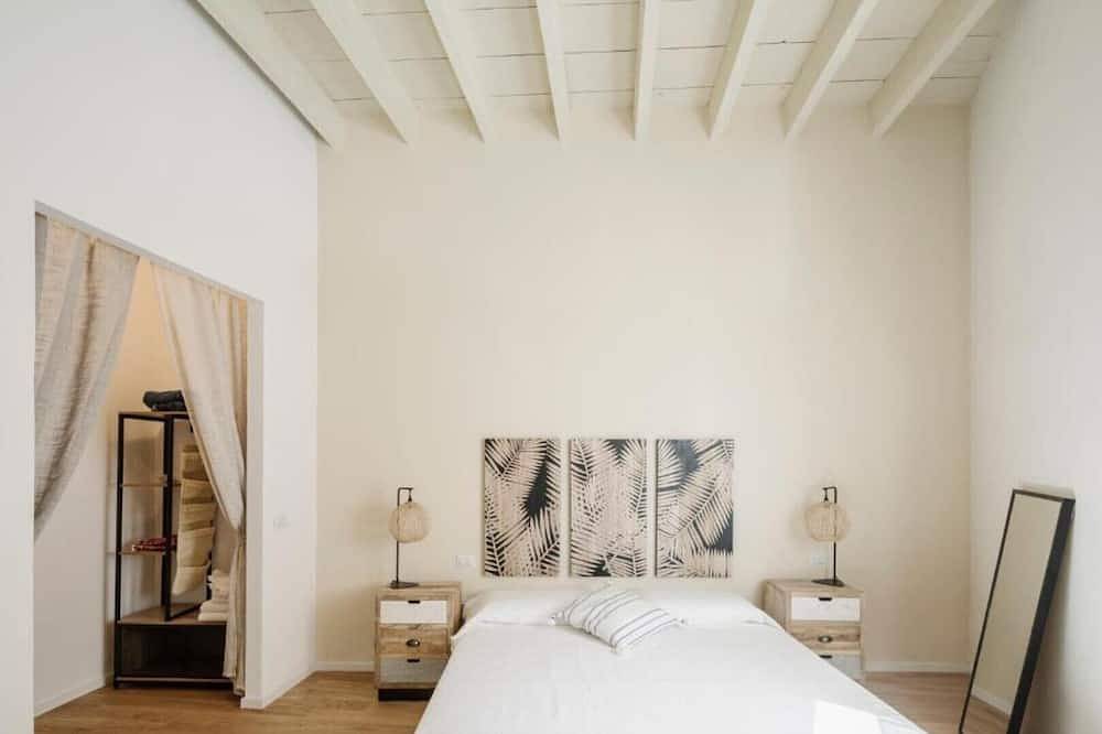 Entire apartment, Bassamarea - A surprise in the center of Carloforte in Carloforte, Carbonia-Iglesias Province