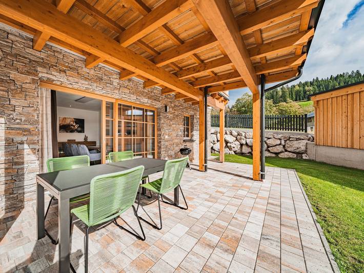 Ferienwohnung für 4 Personen, mit Terrasse und Garten in Rußbach am Paß Gschütt