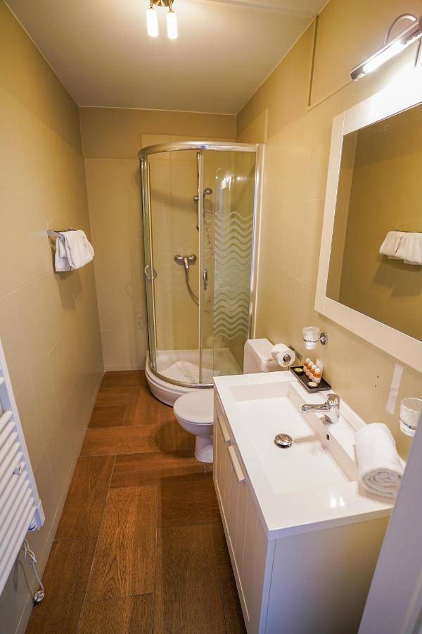 Twin Room in Oupeye, Région de Liège