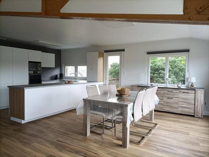 Location de vacances pour 6 personnes, avec Terrasse ainsi que Jardin et Vue dans Plage de Porspaul - 4