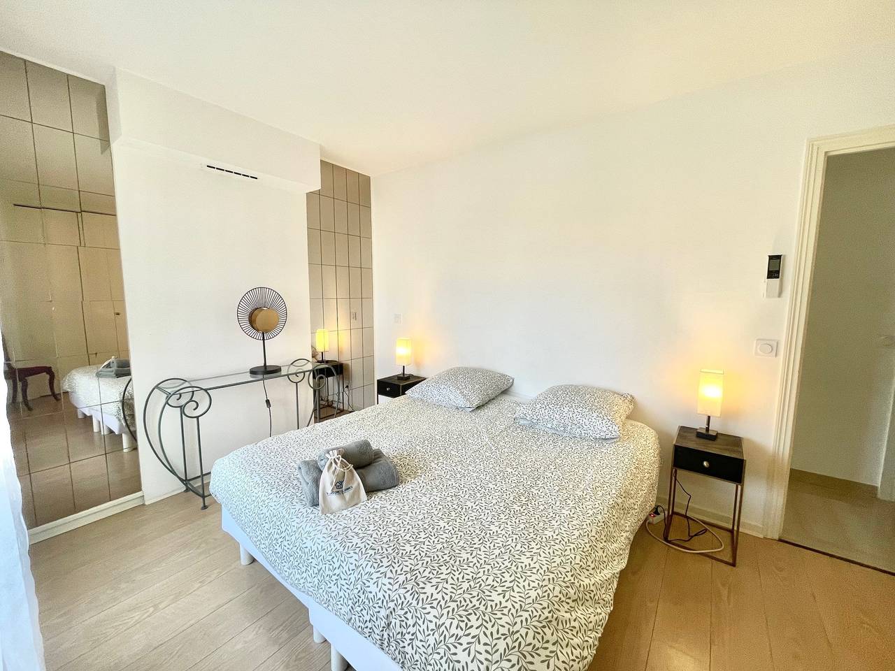 Entire apartment, Cannes center in Cannes, Mediterranean Coast (France)