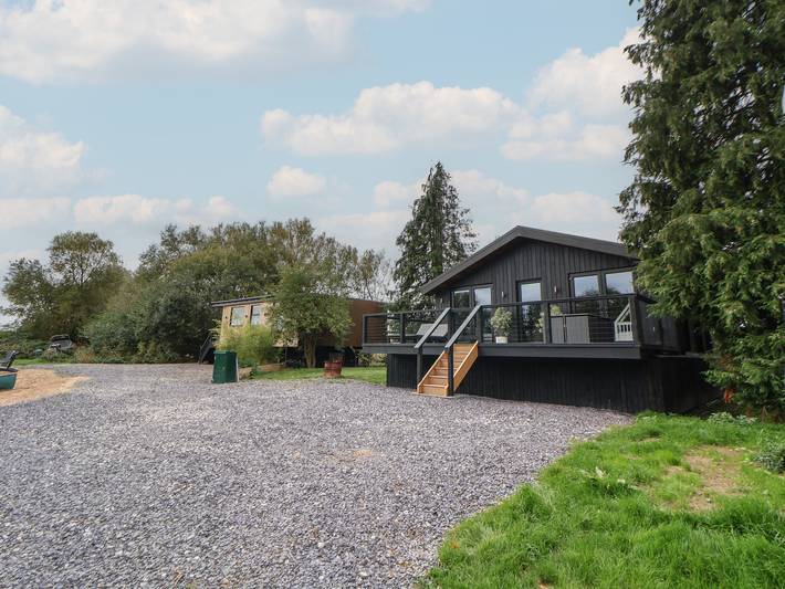 Lodge for 7 people, with pool and garden - 1