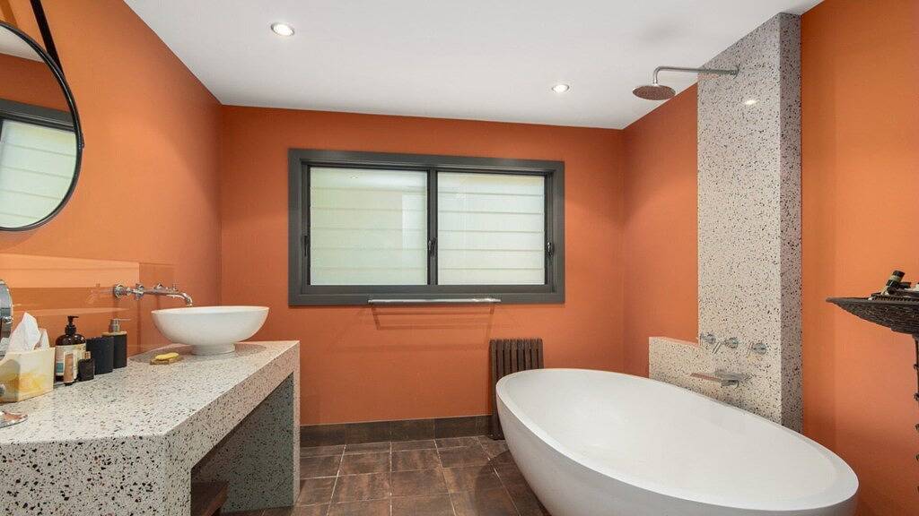 Beachside Oasis by Holidayco. in Pearl Beach, New South Wales