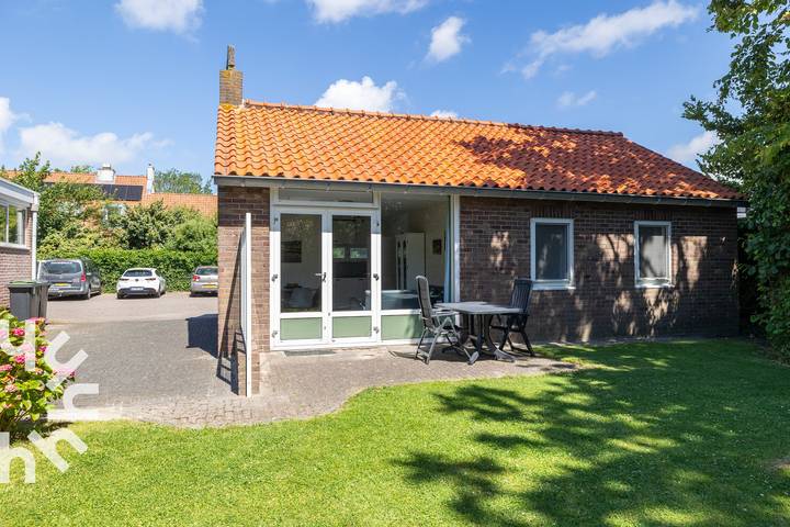 Vakantiehuis voor 5 personen, met Terras en Tuin in Dishoek