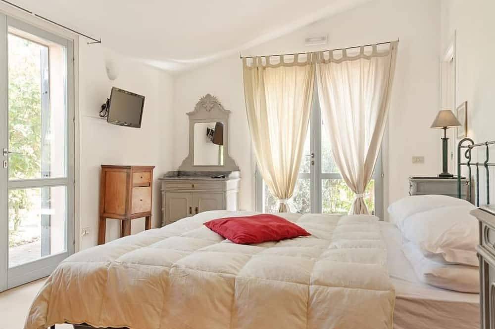 \"Haustierfreundliches 'Cottage Glicini' mit Pool und Aussicht in Ostra, Ancona Provinz