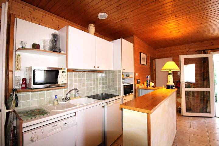Chalet pour 6 personnes, avec piscine et terrasse à Gassin - 4