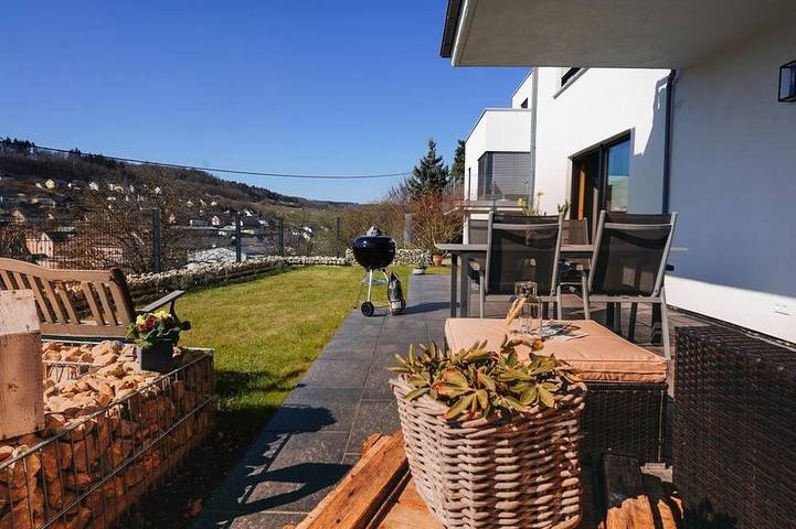 Ferienwohnung für 4 Personen, mit Garten in Lieser