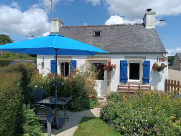 Gîte pour 2 personnes, avec terrasse et jardin dans Parc naturel régional d'Armorique