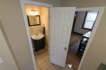 Vacation House for 14 Guests in South Bend, Indiana, Picture 1