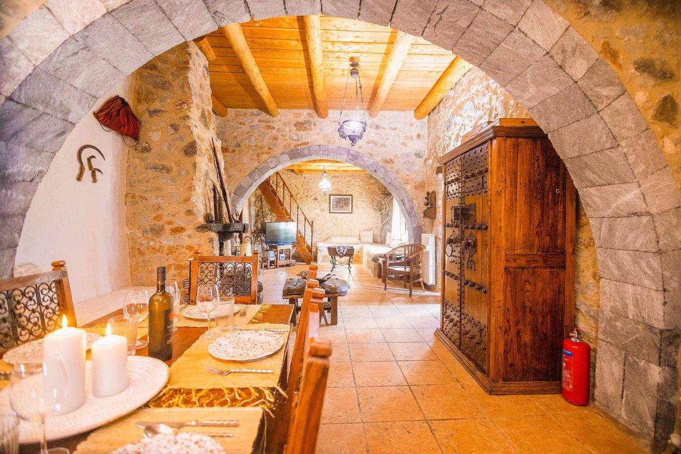 Traditional holiday villa "Askyfou" with pool in Chania und Umgebung