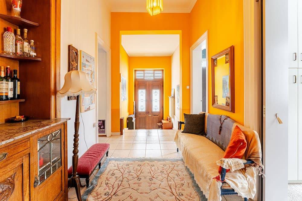 Casa vacanza a Atene a partire da 206€ a notte