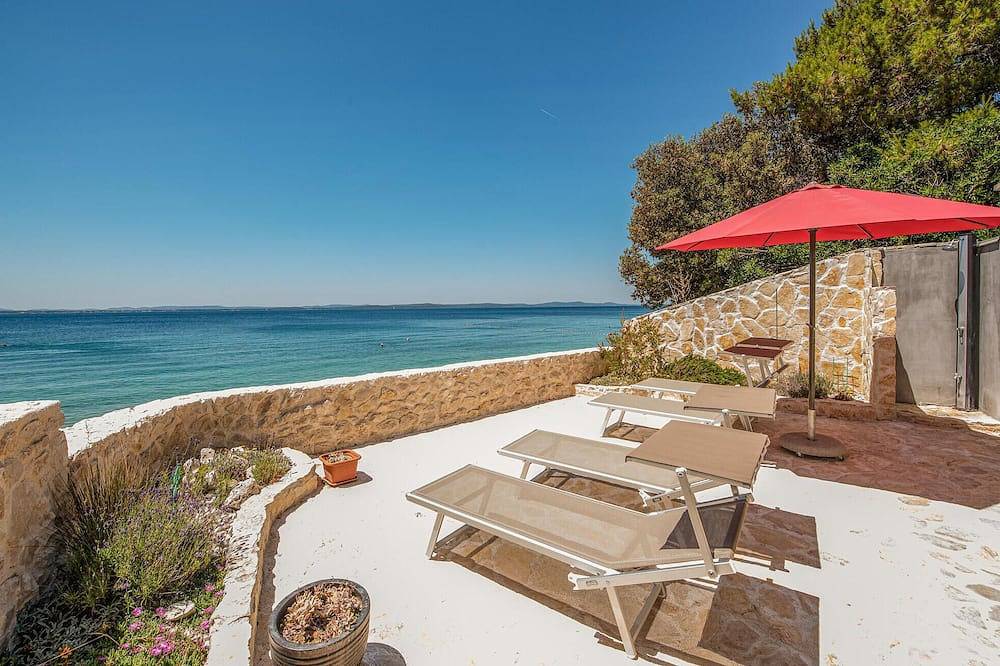 Apartamento entero, Beautiful apartment in Petrcane with Wifi in Zadar (Municipality), Region de Zadar