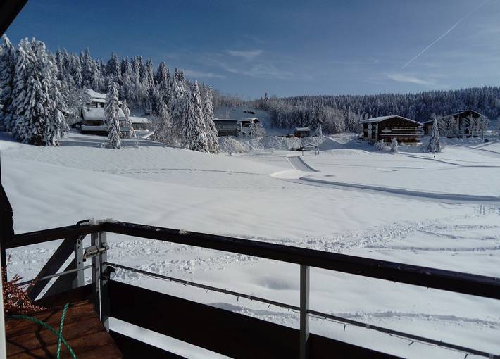 Gîte pour 6 personnes, avec terrasse et jardin dans le Jura - 3