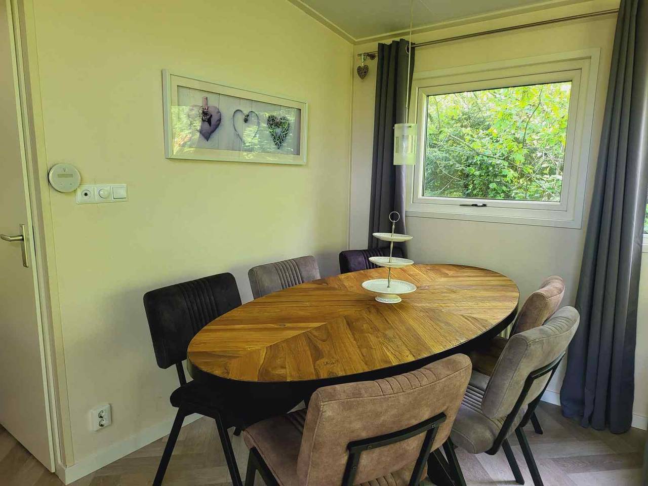 Schönes 8 Personen Ferienhaus mit Holzkamin in Veluwe