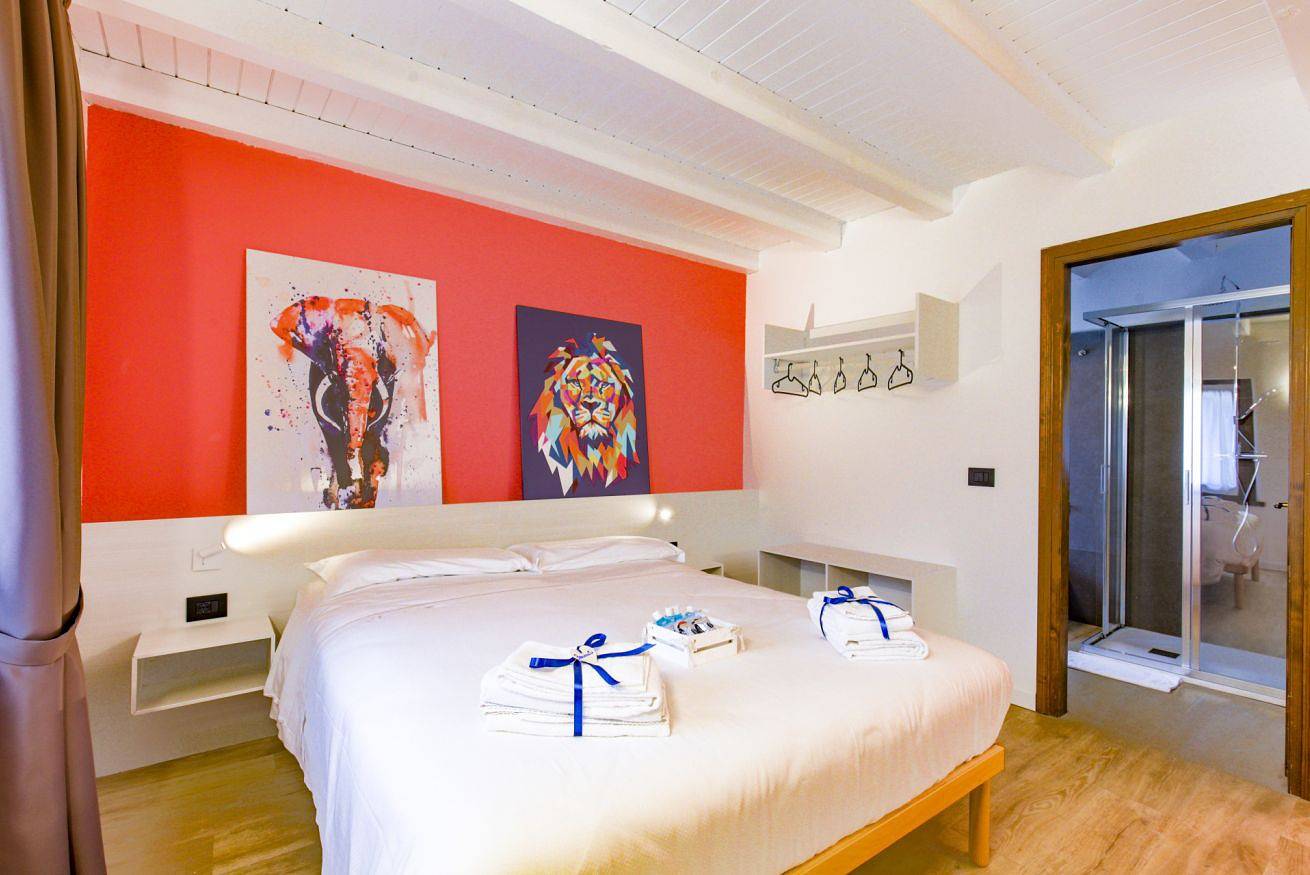 Ganze Wohnung, Le Tofane - Room Ciclamino in Belluno, Schiaragruppe