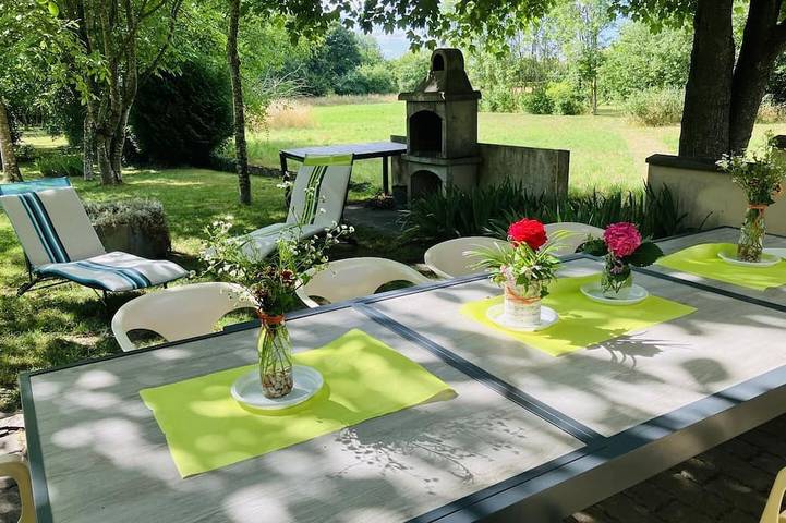 Location de vacances pour 6 personnes, avec Jardin dans Pleurs