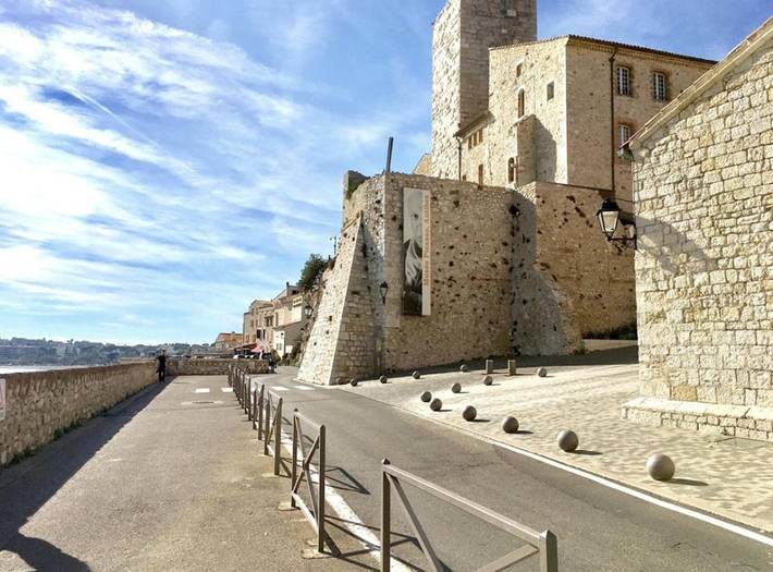 Gîte pour 4 personnes, avec terrasse et vue dans Gare D Antibes - 3