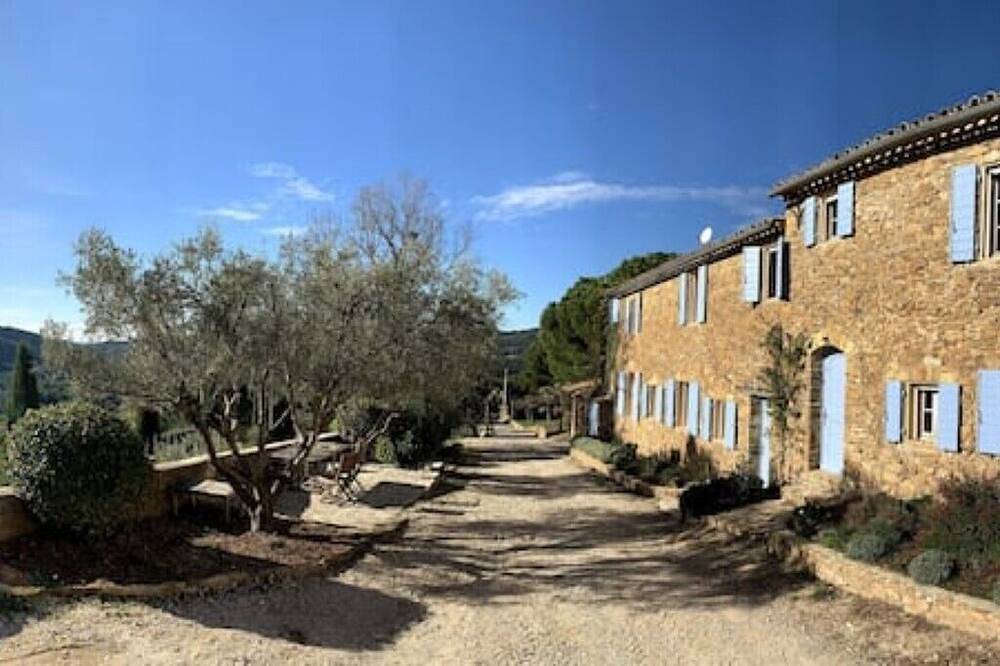 Paisible au milieu des vignes in Le Castellet, Toulon region