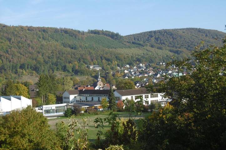 Ferienwohnung für 2 Personen, mit Balkon und Terrasse sowie Ausblick in Bodenwerder - 4