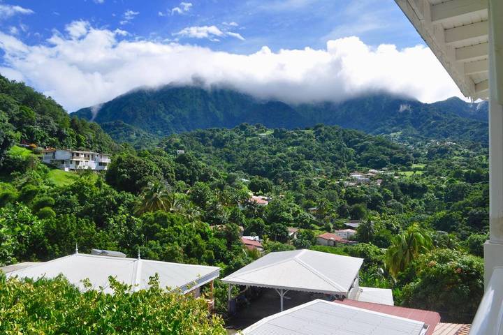 Appartement entier, Le Colibri Vert - Vue sur Les Pitons du Morne Vert in Le Morne-Vert, Martinique