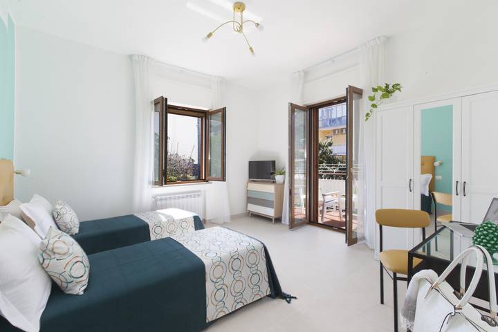 Appartamento per 5 persone, con balcone in Sant'Agnello