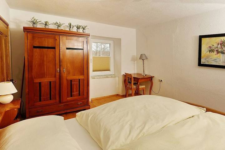 Ferienwohnung für 2 Personen, mit Garten in Weyregg am Attersee - 2