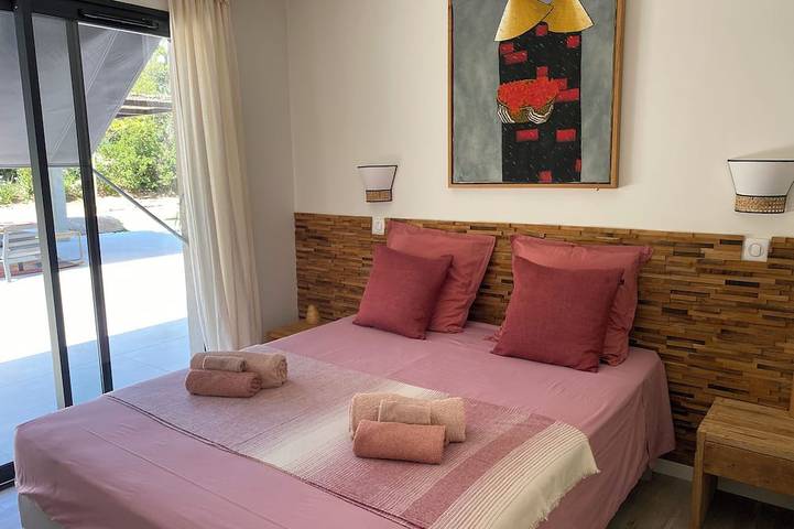 Superbe villa de plain-pied, deco tendancePROMO Speciale Juin 10 % in Lecci, Arrondissement de Sartène