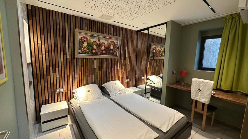 Gîte pour 4 personnes, avec jardin ainsi que piscine et jacuzzi dans Plage d'Abartello - 2