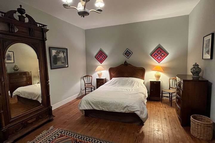 Location de vacances pour 14 personnes, avec terrasse et jardin à Saint-Savinien - 4