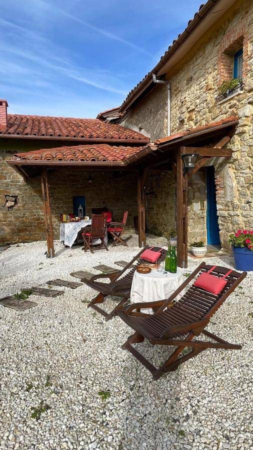Three-Bedroom House in Colunga, Costa Verde