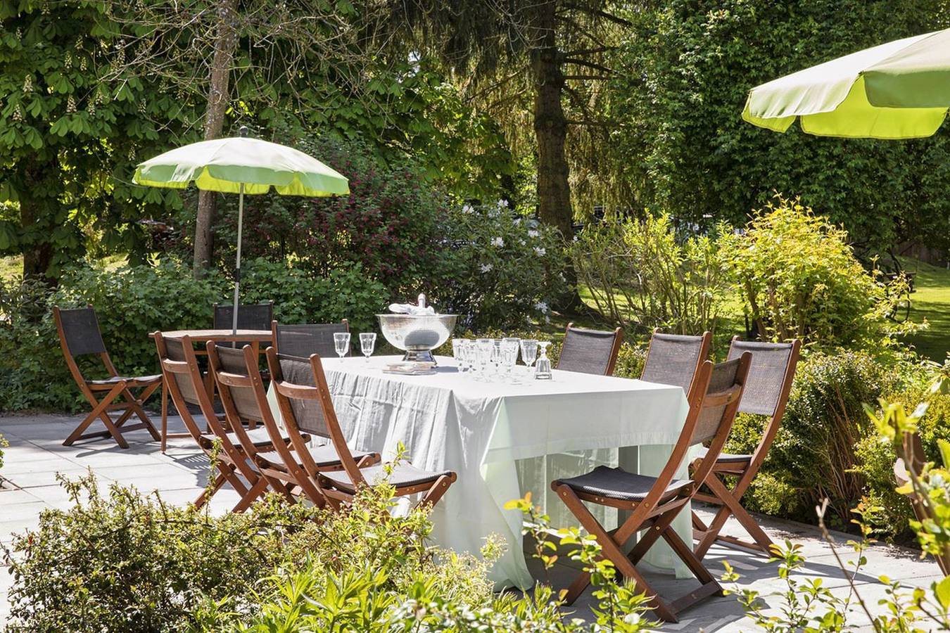 Ehemaliges Kutscherhaus mit fantastischem Garten für große Gruppen und Familien in Manhagen, Ostholstein