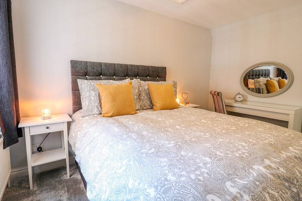 End Cottage in Ashbourne in Ashbourne, Derbyshire