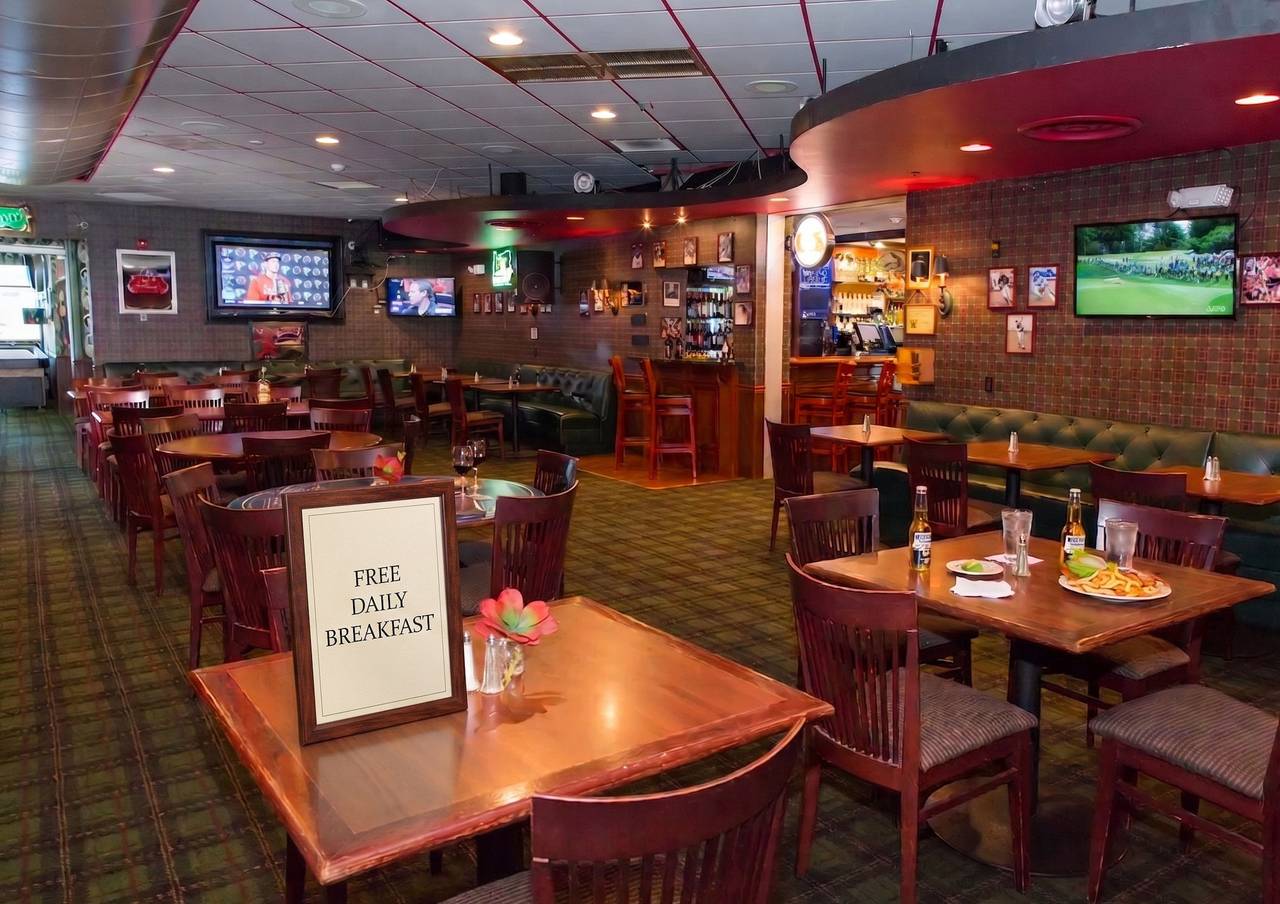 Rogue Regency Inn Medford Airport in Medford, Oregon