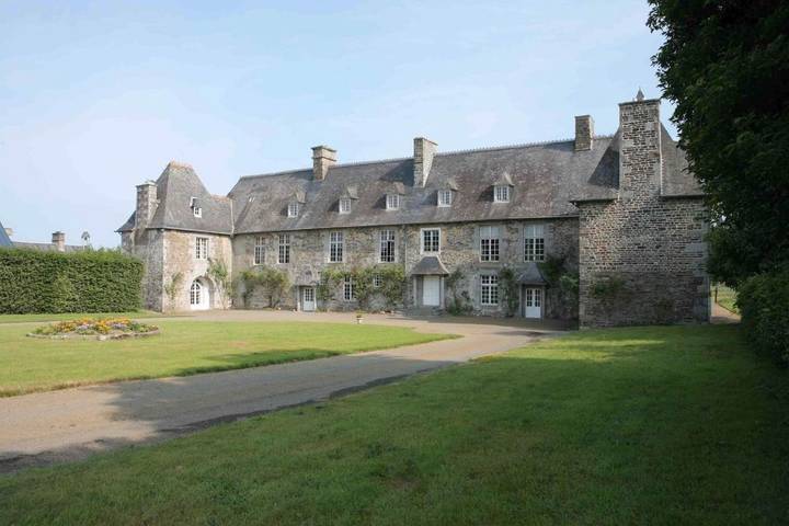 Cottage pour 2 personnes, avec vue et jardin à Équilly