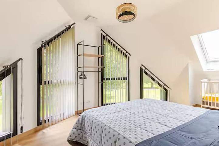 Gîte pour 8 personnes, avec jardin dans Soulitré - 2