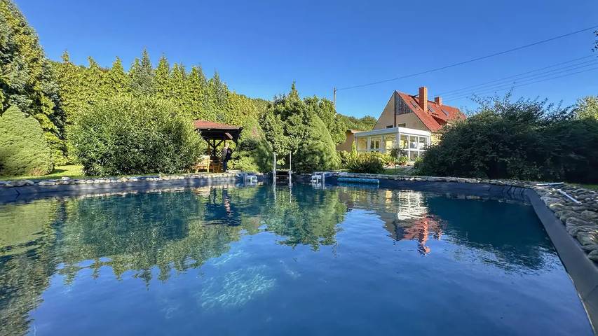 Ferienhaus für 5 Personen, mit Garten und Pool in Pirna