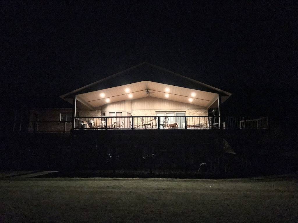 Atemberaubender Ausblick, 2 Küchen, Naturlehrpfade, bewirtschafteter Bauernhof in Holmes County