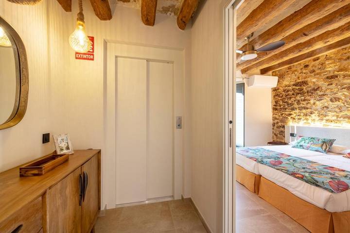 Casa rural para 4 personas, con Balcón además de Terraza y Vistas en Cornellá del Terri - 4